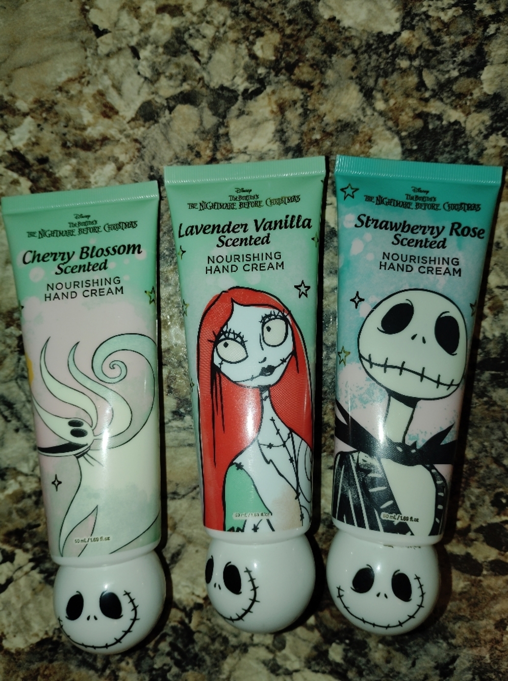 The Nightmare Before Christmas Lavender Vanilla Scented Nourishing Hand Cream - Picture 2 of 4